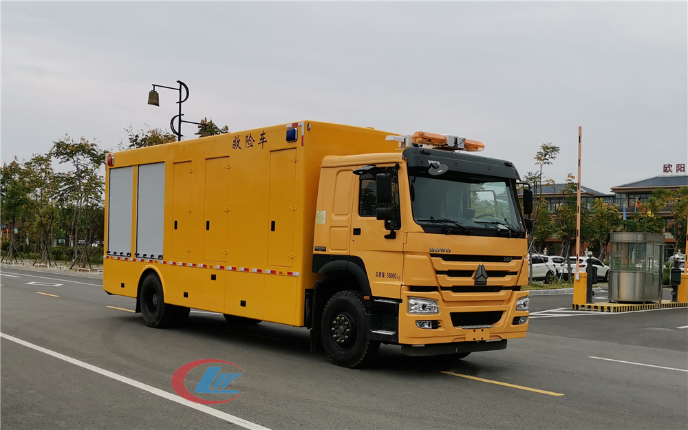 豪沃5000方排水車(chē)（便攜）