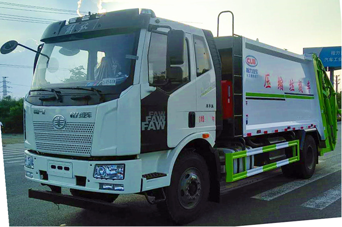 解放J6，13方壓縮垃圾車