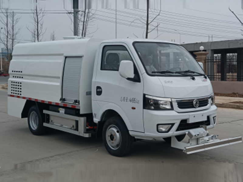 CL5041TYHBEV型純電動路面養(yǎng)護(hù)車